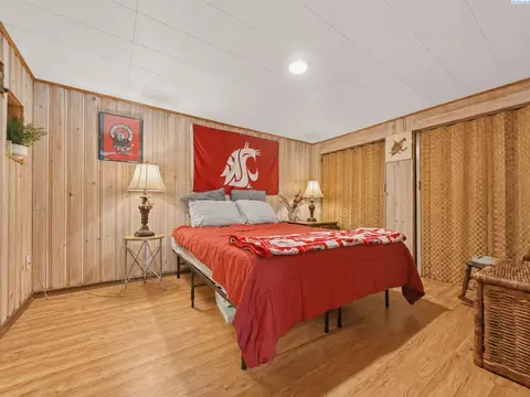 Bedroom - 1620 SW Baldwin Dr, Pullman, WA 99163 photo 5 of 5
