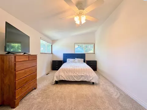 Bedroom - 1620 SW Baldwin Dr, Pullman, WA 99163 photo 3 of 4