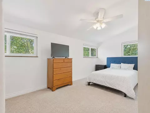 Bedroom - 1620 SW Baldwin Dr, Pullman, WA 99163 photo 3 of 5