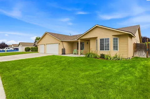 5315 Jackson, Pasco, WA 99301 photo 3