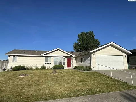304 N Hauser Ave, Colfax, WA 99111