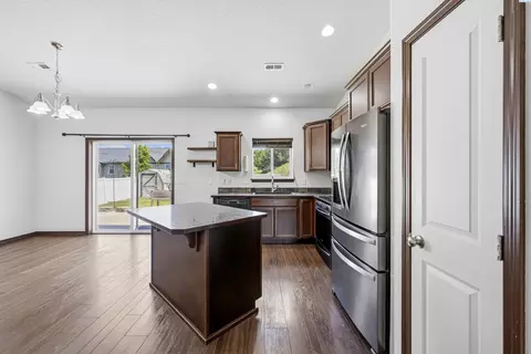 Kitchen - 1030 SW Corral Ct, Pullman, WA 99163 photo 2 of 4