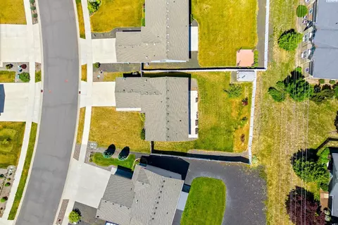 View/Area - 1030 SW Corral Ct, Pullman, WA 99163 photo 5 of 6
