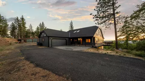 90 Adams Loop Rd, Goldendale, WA 98620