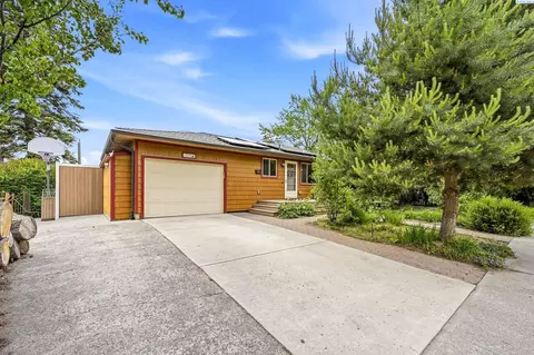 Exterior - 1315 Douglas Dr, Pullman, WA 99163 photo 11 of 11
