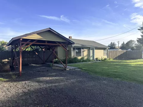 28 E 41st Pl, Kennewick, WA 99337