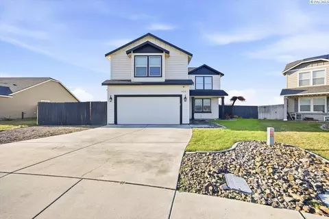 6310 Maryhill Ln, Pasco, WA 99301