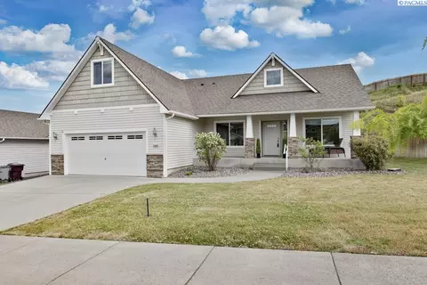 1085 SW Latour Peak St, Pullman, WA 99163