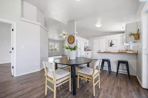 8412 Holborn Ln, Pasco, WA 99301 photo 17