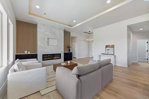 1557 Livorno Ave, Richland, WA 99352