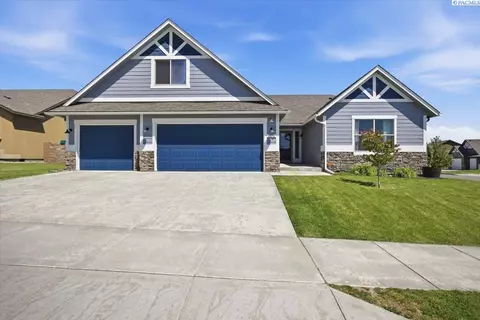 3193 S Edison Ct, Kennewick, WA 99338