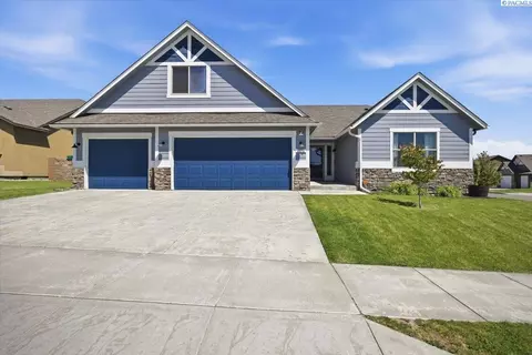 3193 S Edison Ct, Kennewick, WA 99338