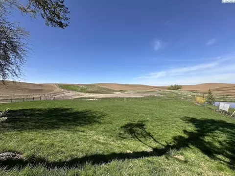 Exterior - 19572 Sr 194, Pullman, WA 99163 photo 9 of 14