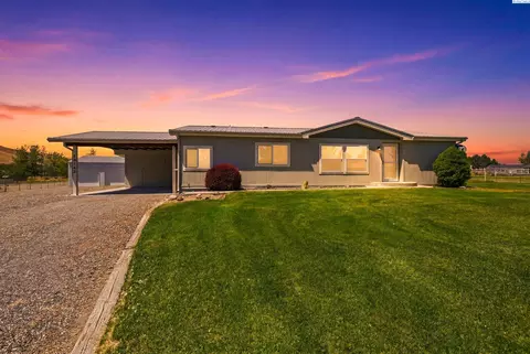 48142 E Mayo Loop, Benton City, WA 99320