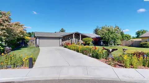 4508 W 5th Ave, Kennewick, WA 99336