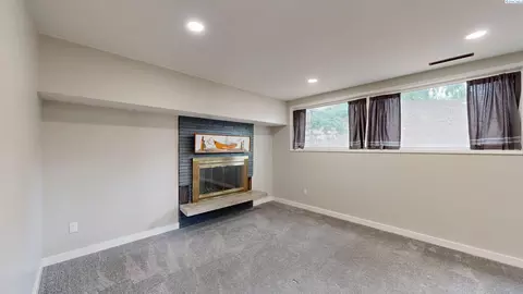 Other - 1000 NE Duncan Ln, Pullman, WA 99163 photo 2 of 6