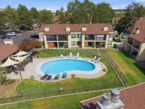 303 Gage Blvd #138, Richland, WA 99352