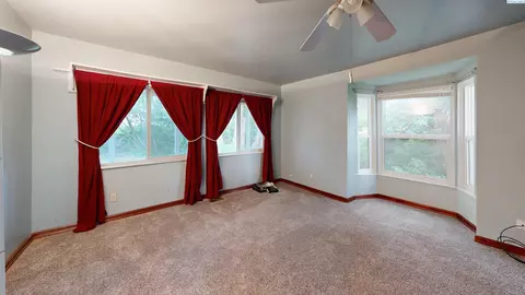Bedroom - 535 E Alder St, Palouse, WA 99161 photo 1 of 5