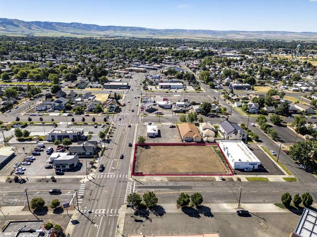 703-713 W Main, Walla Walla, WA 99632