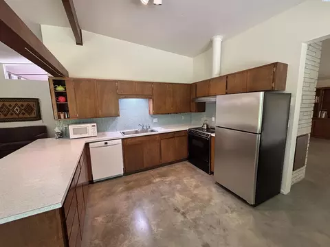 Kitchen - 905 SE Kamiaken St, Pullman, WA 99163 photo 1 of 3