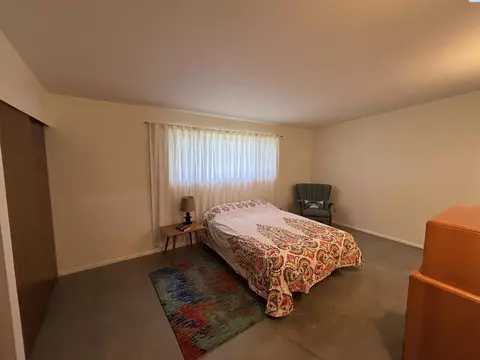 Bedroom - 905 SE Kamiaken St, Pullman, WA 99163 photo 1 of 3