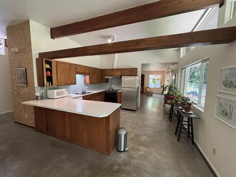 Kitchen - 905 SE Kamiaken St, Pullman, WA 99163 photo 3 of 3