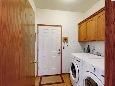 230 SW Sanna Ct, Pullman, WA 99163 photo 8