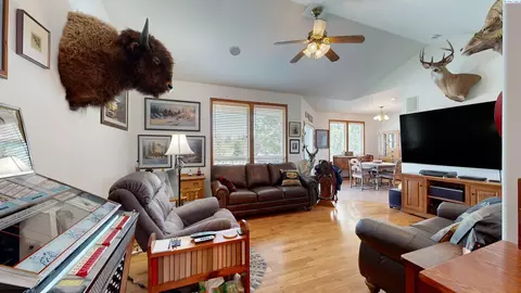 230 SW Sanna Ct, Pullman, WA 99163 photo 2