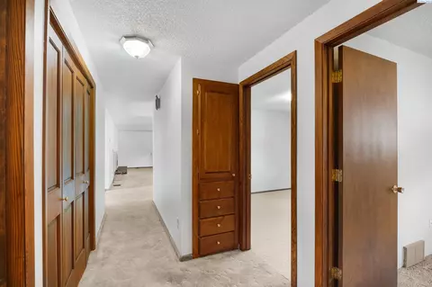 Entry Way - 950 SW Mies, Pullman, WA 99163 photo 1 of 2
