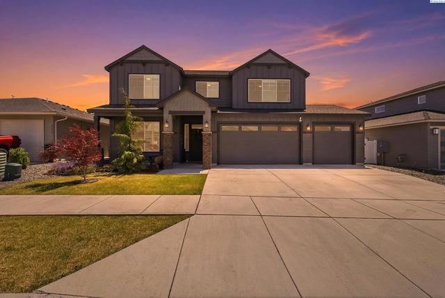 4689 White Dr, Richland, WA 99352