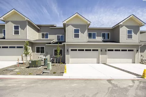 4460 Conifer St, West Richland, WA 99353