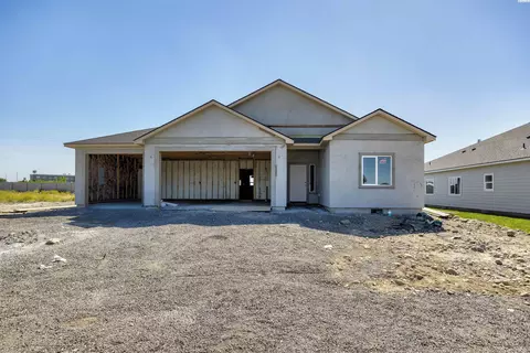 208 Scott Rd, Prosser, WA 99350