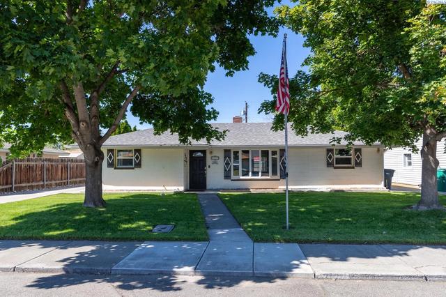 312 W 12th Ave, Kennewick, WA 99337