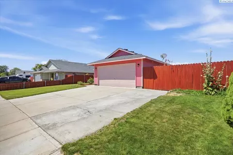 Exterior - 6615 Comiskey Dr, Pasco, WA 99301 photo 1 of 6