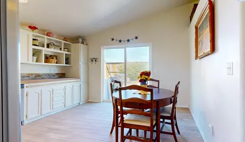 Dining - 5207 Texada Ln, Pasco, WA 99301 photo 1 of 1