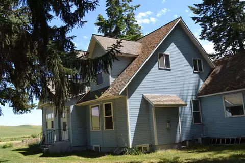 Exterior - 2201 Kitzmiller Rd, Pullman, WA 99163 photo 13 of 16