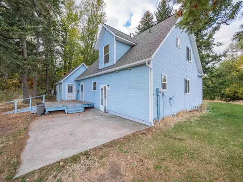 Exterior - 2201 Kitzmiller Rd, Pullman, WA 99163 photo 3 of 16