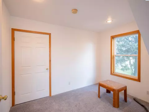 Bedroom - 2201 Kitzmiller Rd, Pullman, WA 99163 photo 5 of 5
