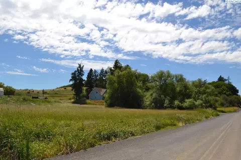 2201 Kitzmiller Rd, Pullman, WA 99163