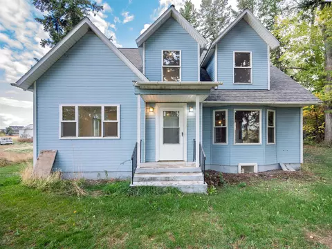 Exterior - 2201 Kitzmiller Rd, Pullman, WA 99163 photo 1 of 16