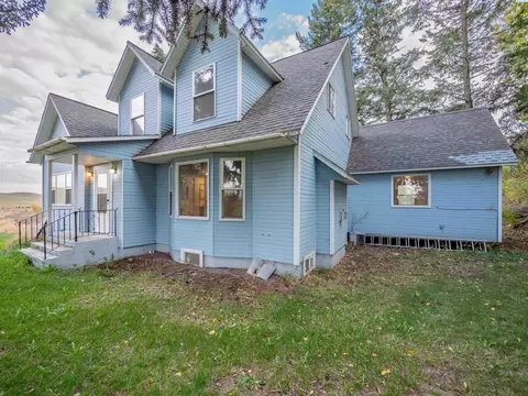 Exterior - 2201 Kitzmiller Rd, Pullman, WA 99163 photo 2 of 16