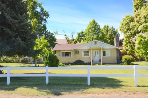 148501 W North River Rd, Prosser, WA 99350