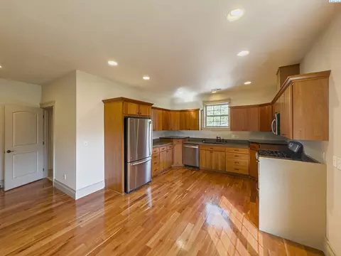 327 E Birch St, Walla Walla, WA 99362 photo 27