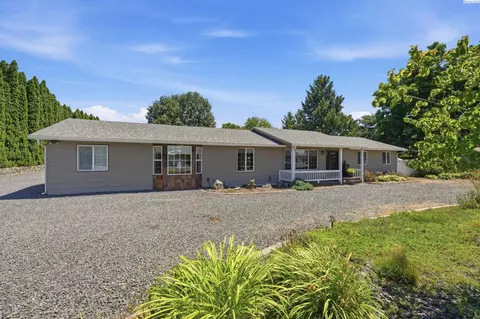 2411 N Road 60, Pasco, WA 99301 photo 5