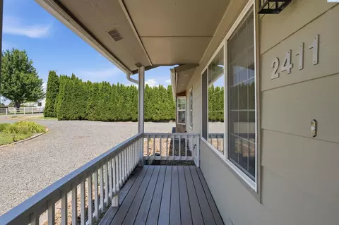 2411 N Road 60, Pasco, WA 99301 photo 6