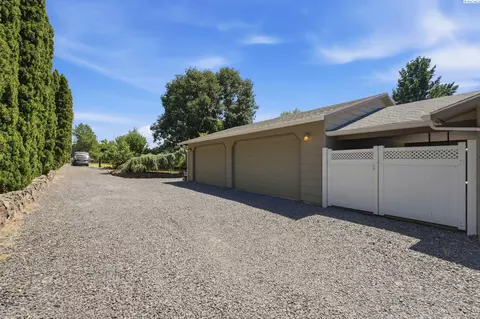 2411 N Road 60, Pasco, WA 99301 photo 27