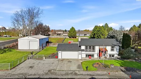 8715 Bell St, Pasco, WA 99301