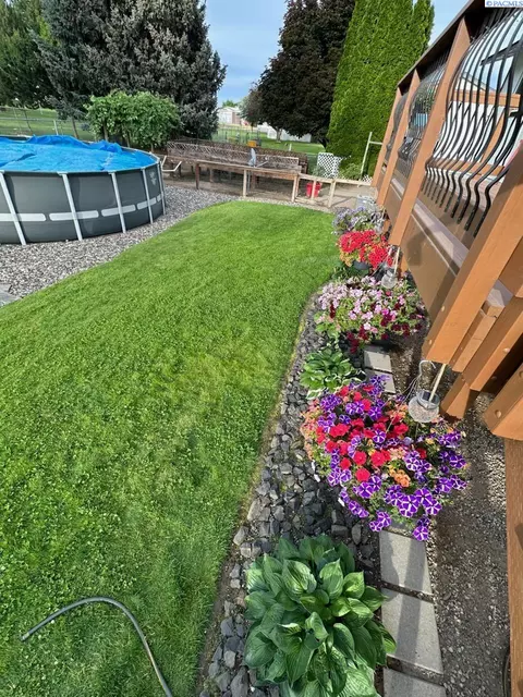 Exterior - 8715 Bell St, Pasco, WA 99301 photo 10 of 15
