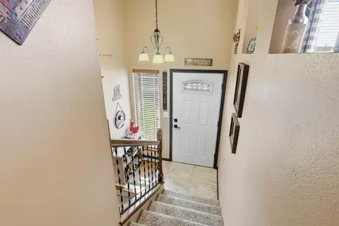 Entry Way - 8715 Bell St, Pasco, WA 99301 photo 1 of 1