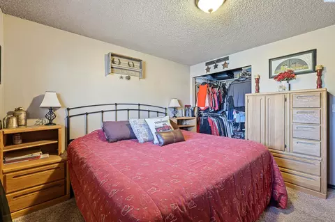 Bedroom - 8715 Bell St, Pasco, WA 99301 photo 3 of 6
